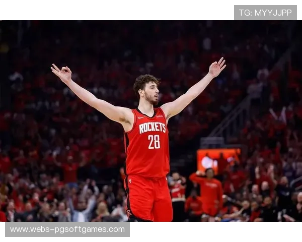 申京复出助火箭大胜爵士，内线双塔效率值+24